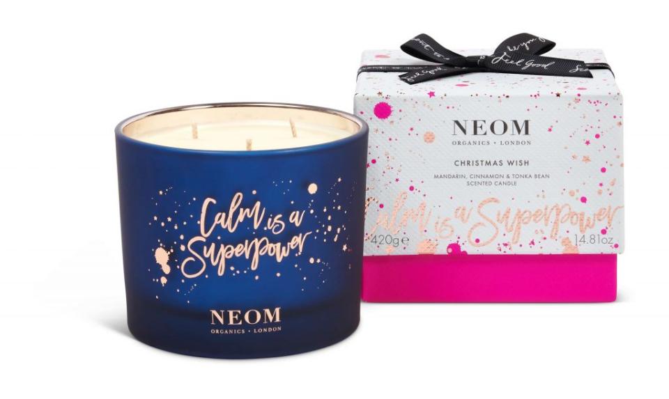 ▲NEOM 2020聖誕祈願香氛蠟燭 420g NT$2,300。（圖／NEOM）