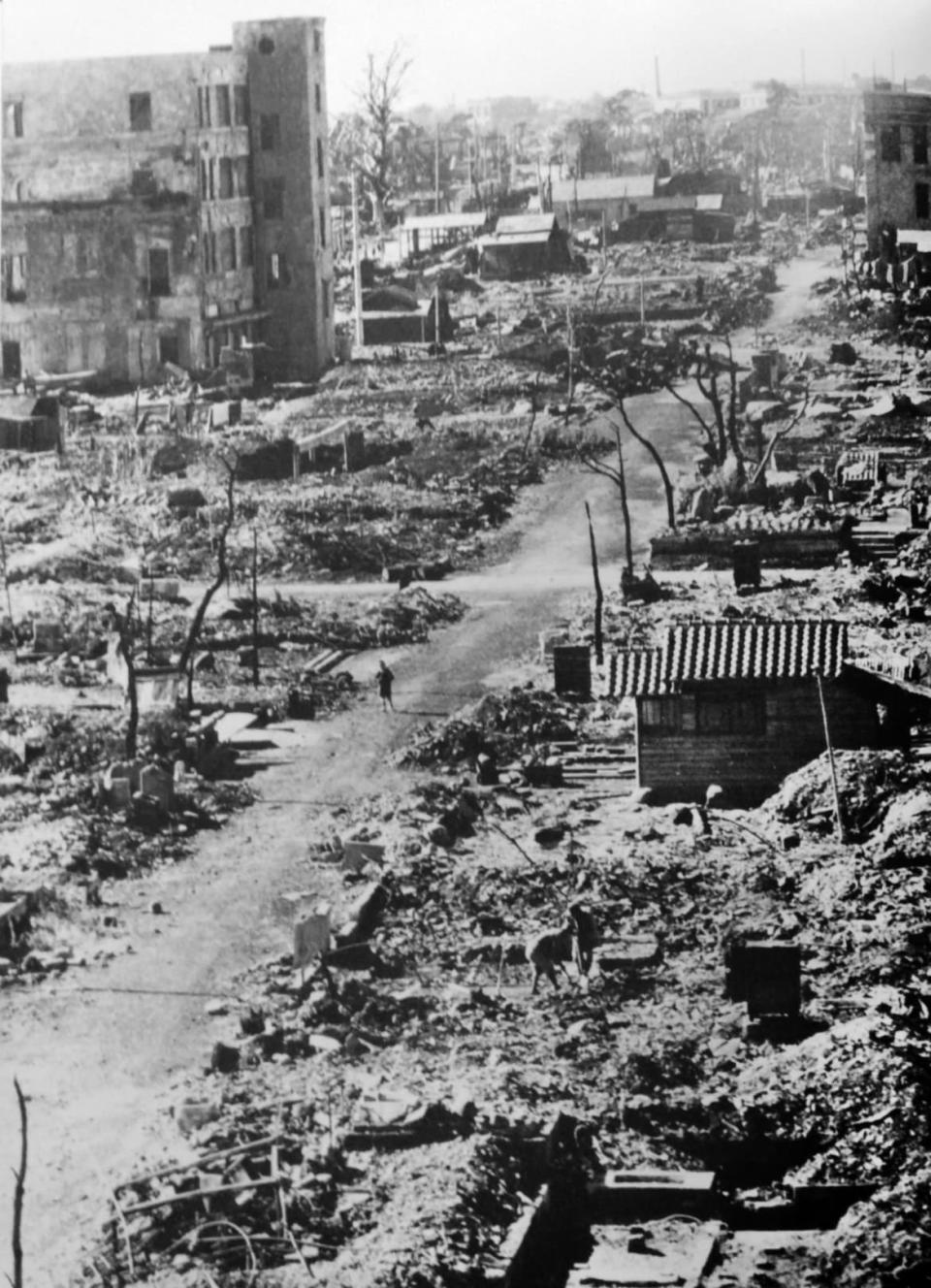 <div class="inline-image__caption"><p>The ruins of Tokyo after the Allied bombing during the nights of the 9th and 10th March 1945. During the raids 279 aircraft launched 1665 tonnes of incendiary projectiles at the city.</p></div> <div class="inline-image__credit">Photo 12/Universal Images Group via Getty Images</div>