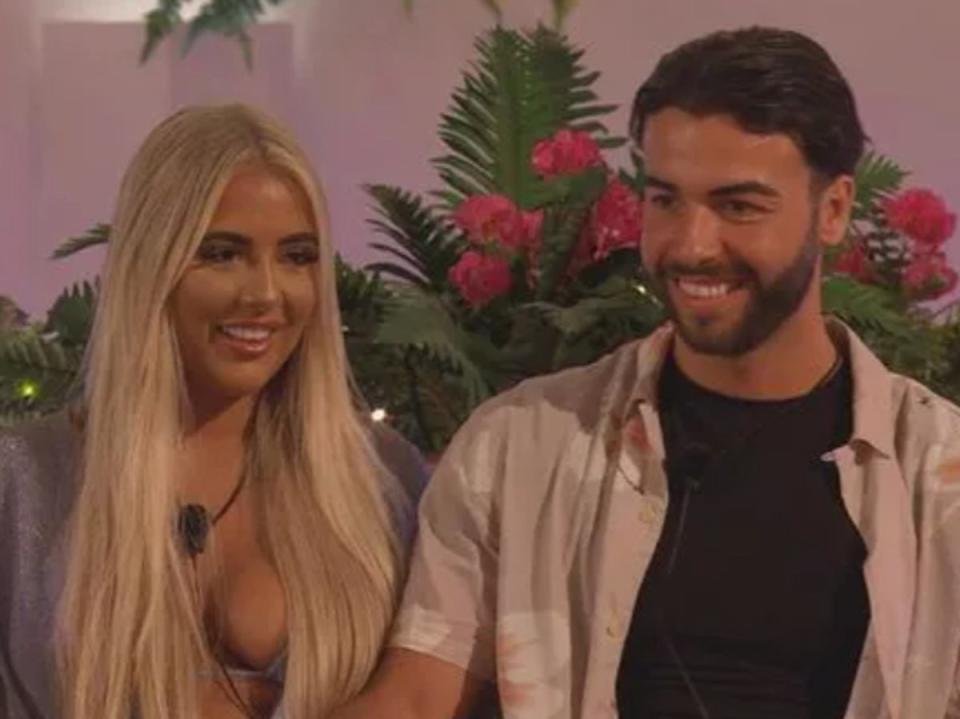 ‘Love Island’ winners Jess and Sammy (ITV)