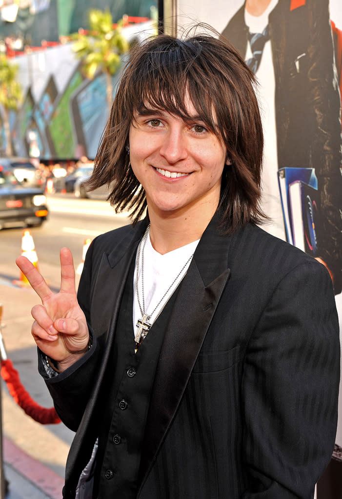 17 Again LA Premiere 2009 Mitchel Musso