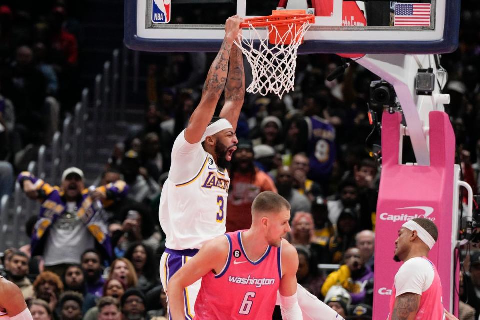 LAKERS-DAVIS (AP)