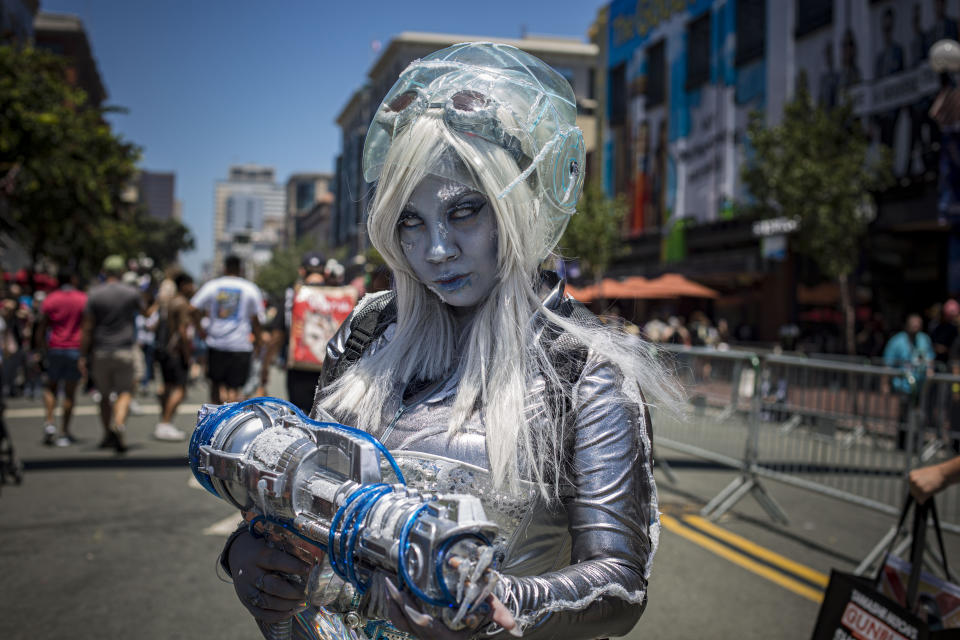 SAN DIEGO, CALIFORNIA - JULY 21: Cosplayer Jasmine Honaker as Mrs. Freeze from "Batman" poses outside 2019 Comic-Con International on July 21, 2019 in San Diego, California. (Photo by Daniel Knighton/Getty Images)