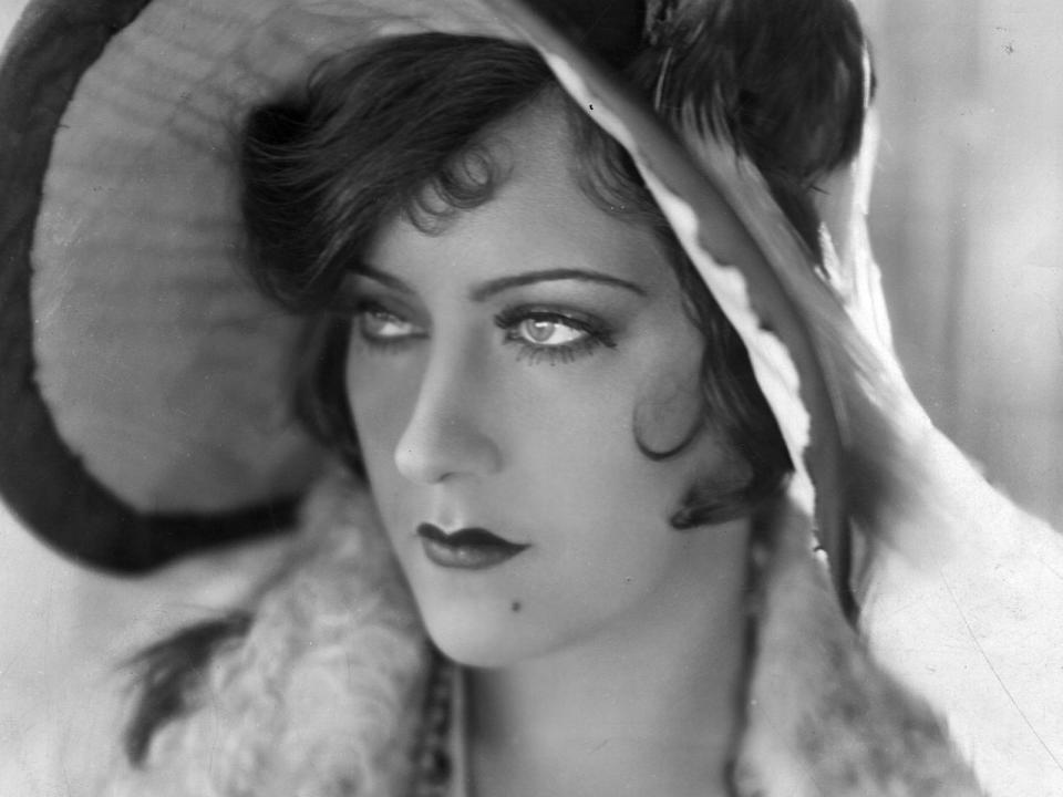 Gloria Swanson (1897 bis 1983)