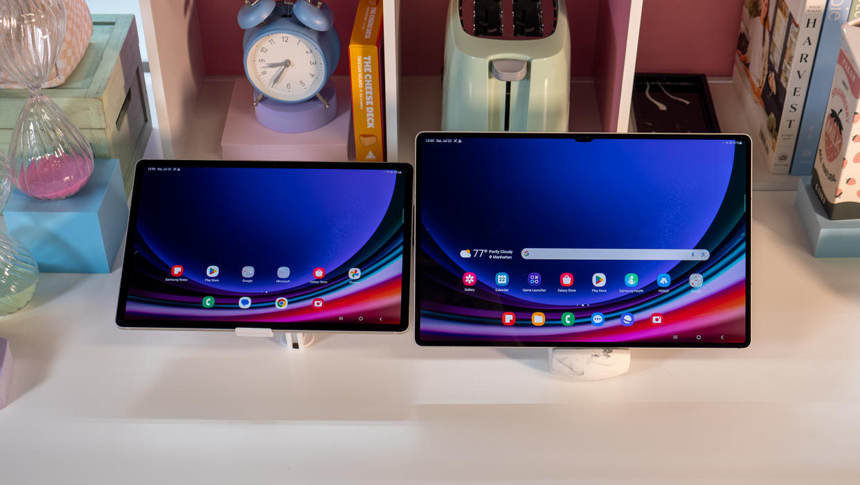  Comparing the bezels on the Galaxy Tab S9 and S9 Ultra 