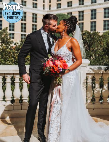 <p>Ashley Marie Myers</p> Lauren Speed-Hamilton and Cameron Hamilton from 'Love Is Blind' celebrating their 5-year anniversary and vow renewal in Las Vegas