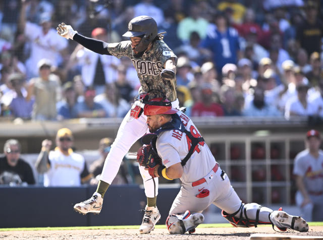 Giants victimized by Juan Soto, Manny Machado in 7-4 loss to Padres