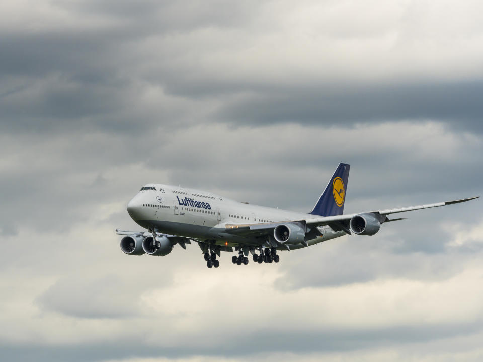 Gerade noch so dabei in den Top Ten ist die deutsche Lufthansa (Bild: Getty Images)