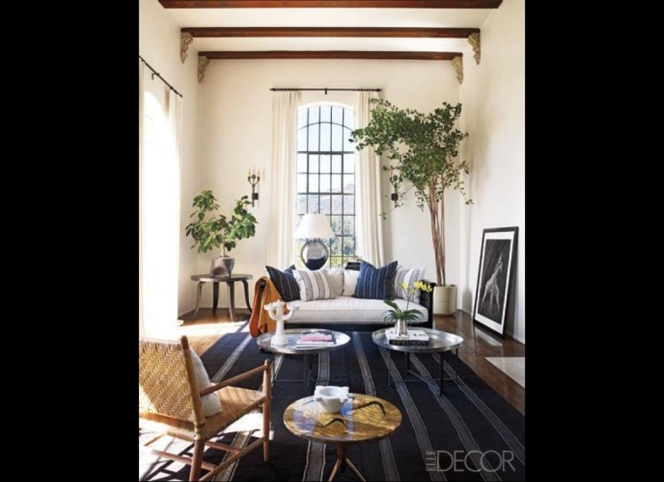 This living room, home to an actress famous for starring in our favorite hospital drama, was designed by Martyn Lawrence-Bullard. We love the laid-back yet elegant style, especially the fantastic rug in the room. Find out who lives in this house <a href="http://www.stylelist.com/2011/10/05/martyn-lawrence-bullard-million-dollar-decorator-ellen-pompeo-house_n_995678.html" target="_hplink">here</a>.     Photo courtesy of Elle Decor.