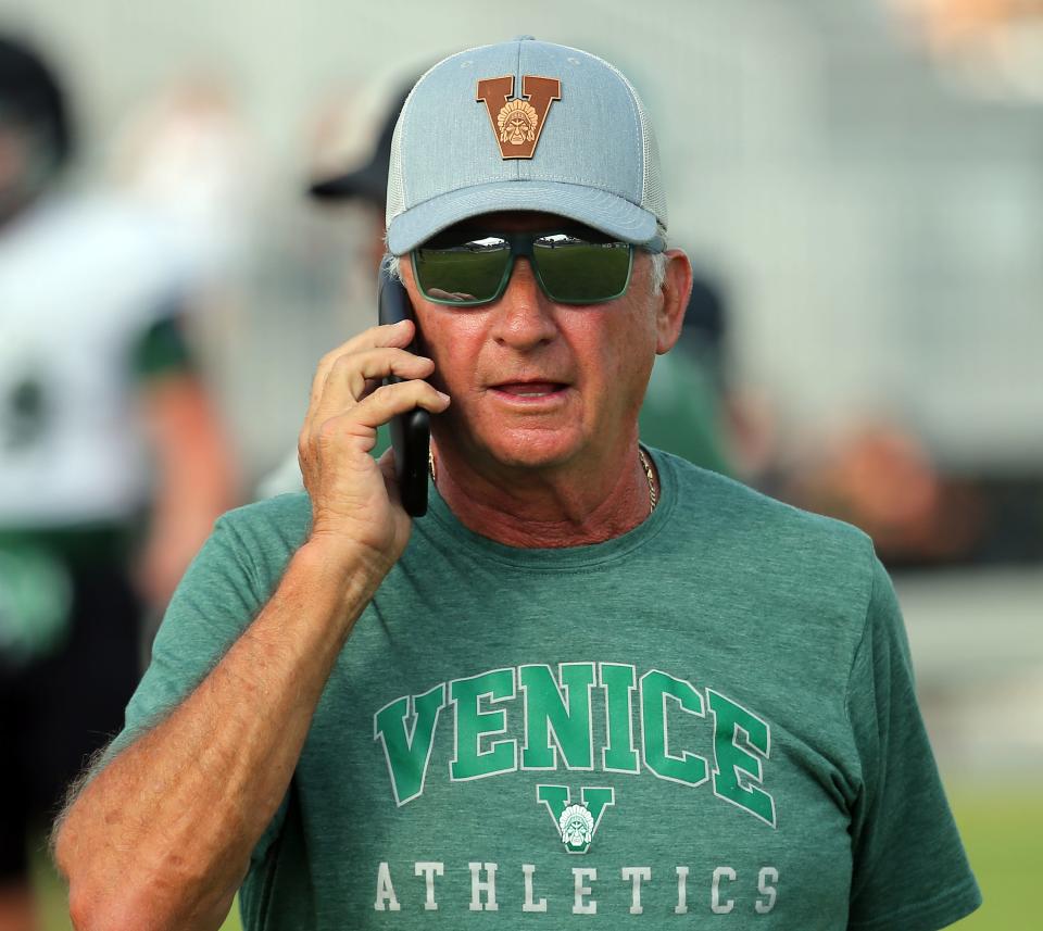 Long-time Venice High director of athletics Pete Dombroski announced he will step down after the 2023-24 school year.