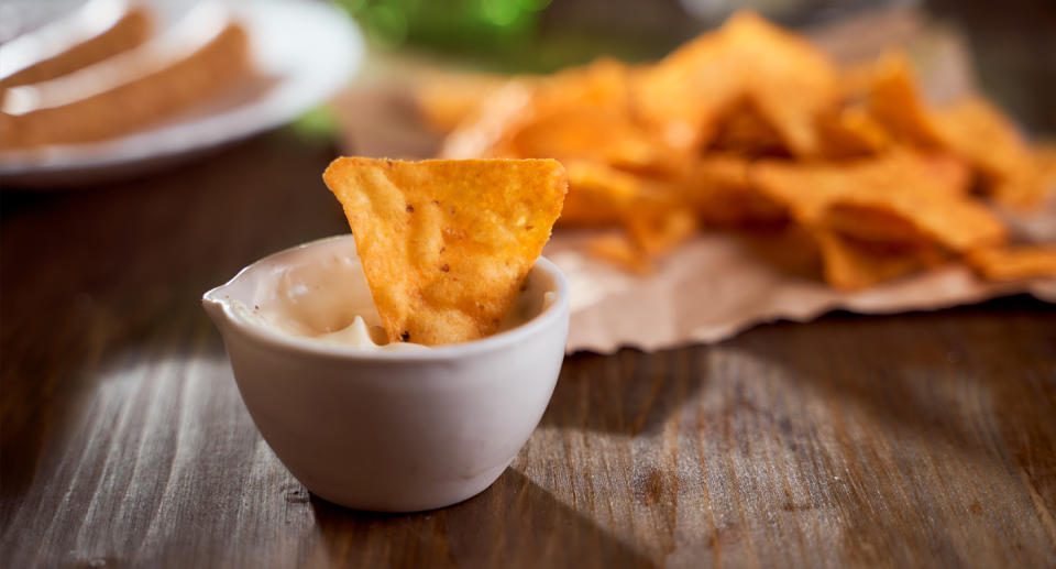 A chip in dip