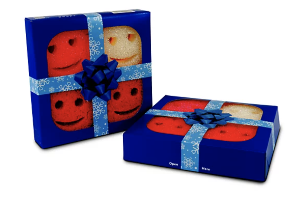 sponges in gift boxes