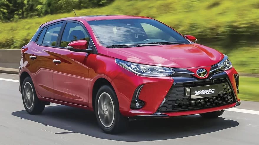 El Toyota Yaris es uno de los autos más económicos.