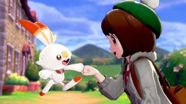 Dynamaxing a corgi in 'Pokémon Sword' and 'Shield'