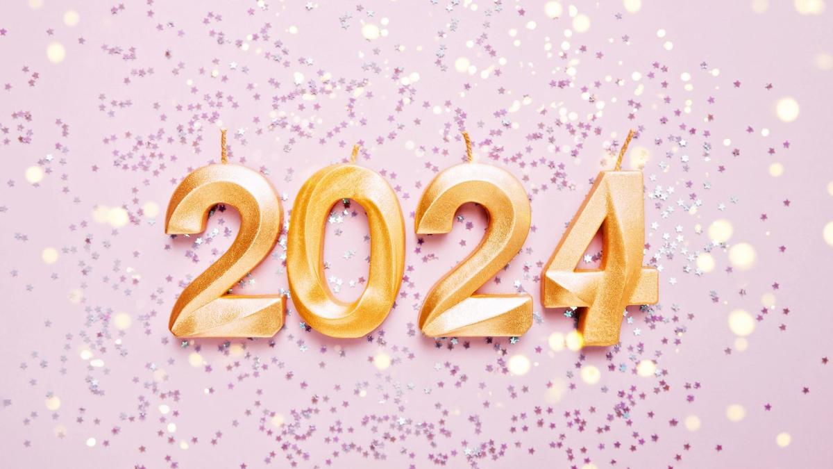 30 Fun Things to Do on New Year's Eve 2024 - New Year's Eve Activities