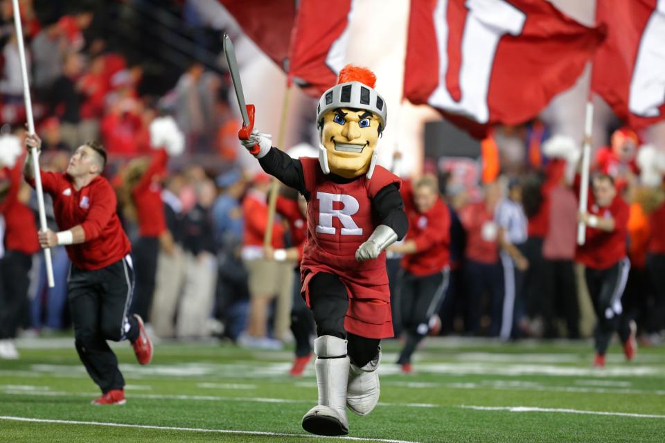 PISCATAWAY, NJ – SEPTEMBER 30: The Rutgers Scarlet Knights mascot runs onto the field before a game against the Ohio State Buckeyes on September 30, 2017 at High Point Solutions Stadium in Piscataway, New Jersey. Ohio State won 56-0. (Photo by Hunter Martin/Getty Images)