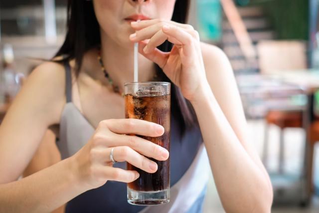 7 Effects of Drinking Diet Soda Every Day