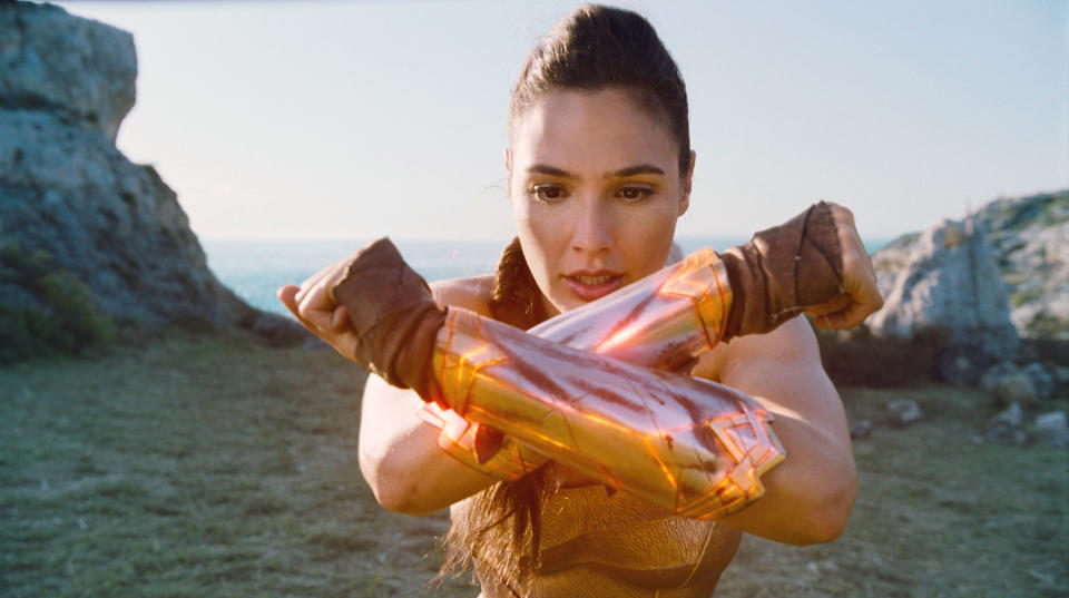 Gal Gadot in the 2017 hit <em>Wonder Woman</em> (Photo: Warner Bros./Courtesy Everett Collection)