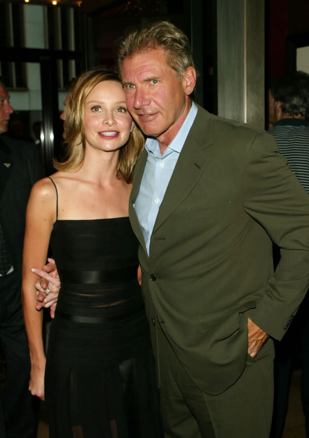 actor harrison ford with girlfriend actress calista flockhart arriving at the k 19 the widowmaker ny premiere at the ziegfeld theater in new york city july 17, 2002 photo evan agostiniimagedirect