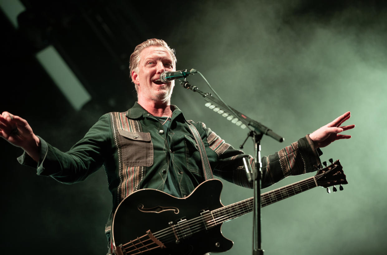 Queens of the Stone Age Release Simmering Single, 'Carnavoyeur'