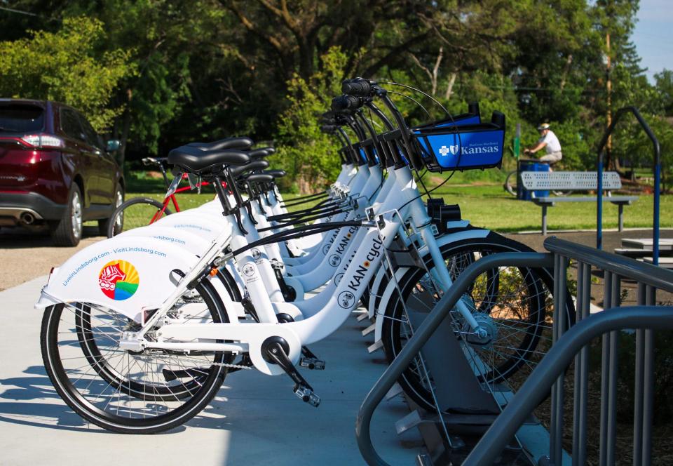 KANcycle bikes are now available at three locations in Lindsborg: Lindsborg City Hall, Fredricksen Family Fitness Park, and Bethany College on Valkommen Trail.