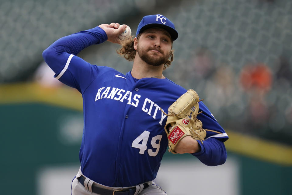 Kansas City Royals pitcher Jonathan Heasley throws against the Detroit Tigers in the first inning of a baseball game in Detroit, Thursday, Sept. 29, 2022. (AP Photo/Paul Sancya)