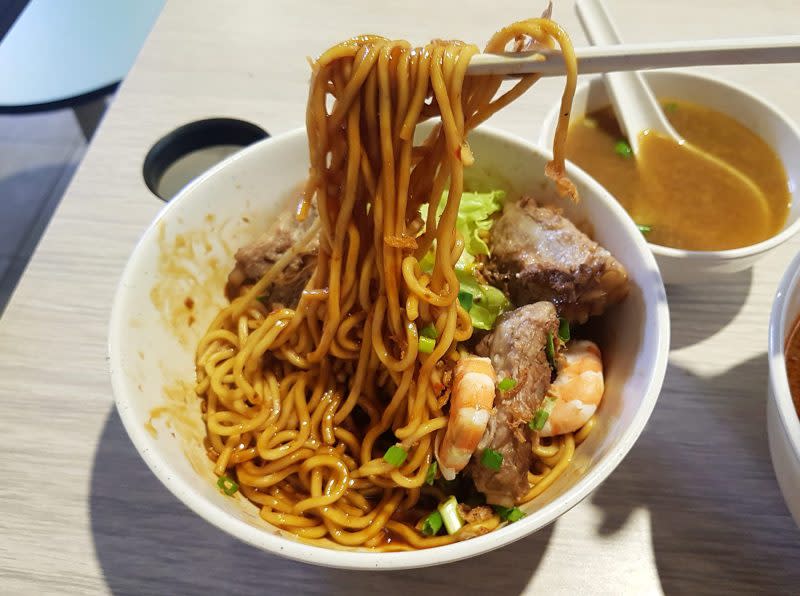 ye lai xiang laksa - prawn noodles