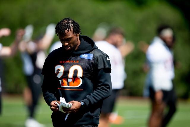 Bengals: 2 first-stringers in depth chart danger amid preseason