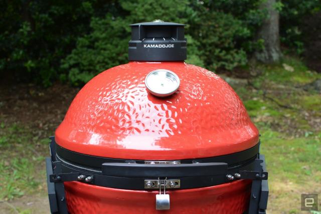 Kamado Joe Konnected Joe review: A highly versatile smart grill