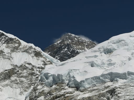 Steve Plain summited Everest in the early hours of Monday, 117 days after he reached the peak of Mount Vinson -- the highest mountain in Antarctica -- breaking the previous speed record for the seven summits by nine days