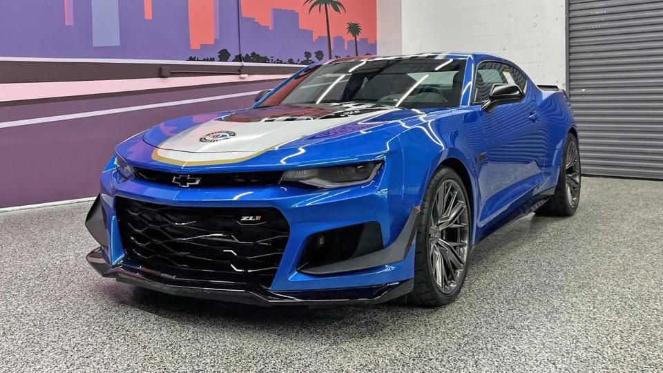 Flippers Are Struggling To Sell Chevy Camaro Garage 56 Edition photo