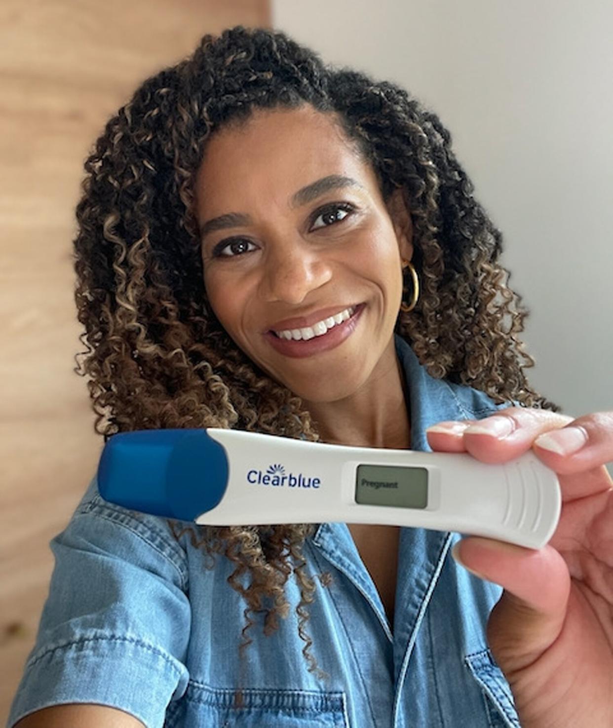 Grey’s Anatomy’s Kelly McCreary Is Expecting Her First Child