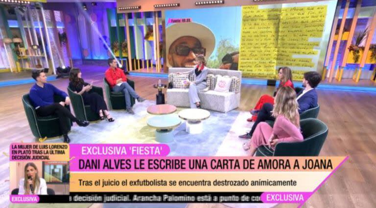 El programa español Fiesta, emitido por Telecinco, mostró la captura de la carta escrita por Dani Alves