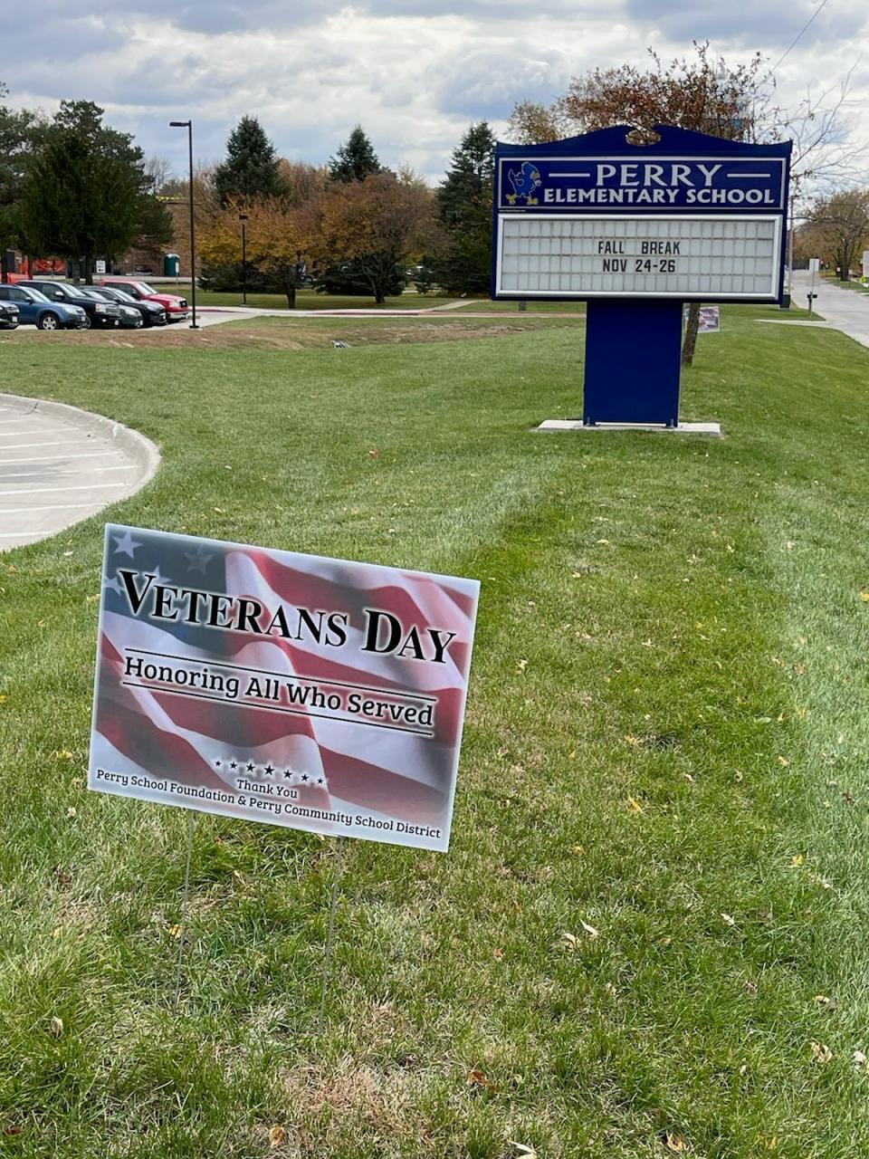 The Perry School Foundation placed Veterans Day yard signs to honor all who have served or are currently serving in the military on Wednesday, Nov. 3, 2021.