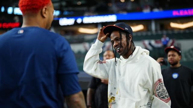 Travis Scott practices with Astros at Minute Maid Park