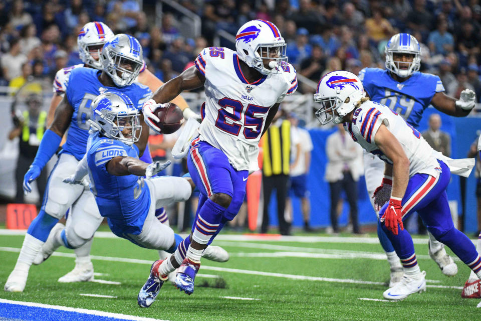 Aug 23, 2019; Detroit, MI, USA; Buffalo Bills running back LeSean McCoy (25) runs the ball during the second quarter against the Detroit Lions at Ford Field. Mandatory Credit: Tim Fuller-USA TODAY Sports