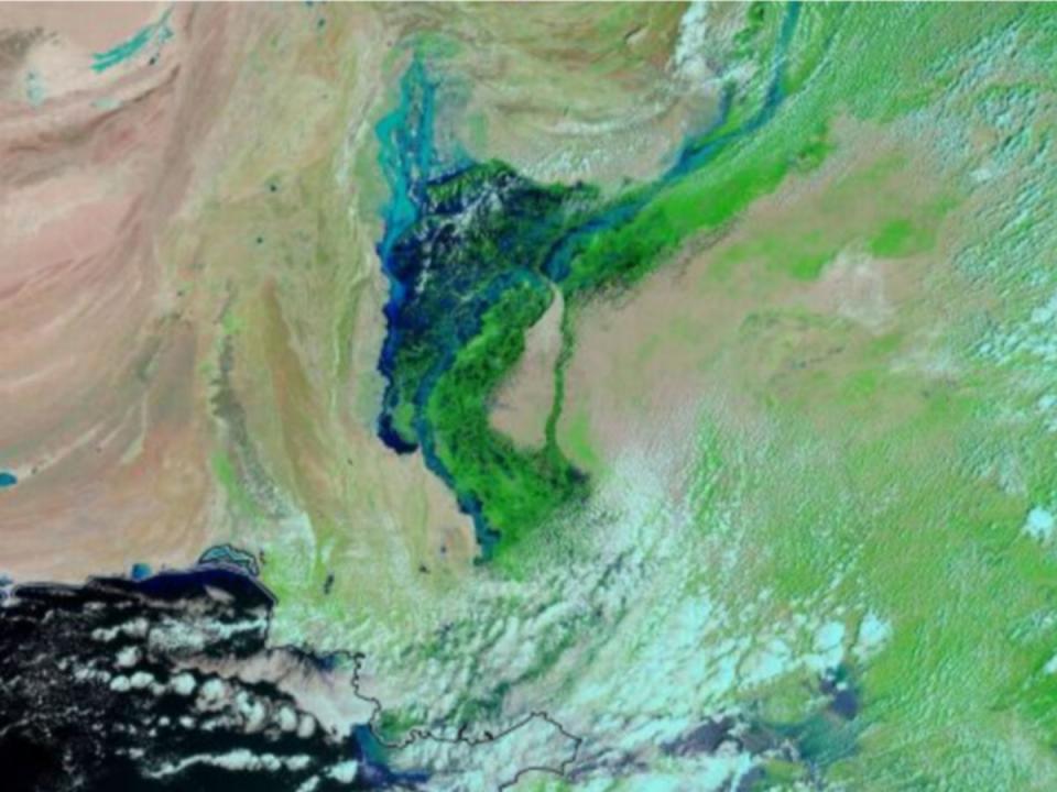 Floods create a massive inland lake that can be seen from space in satellite images (Screengrab/MODIS Land Rapid Response Team, NASA GSFC)