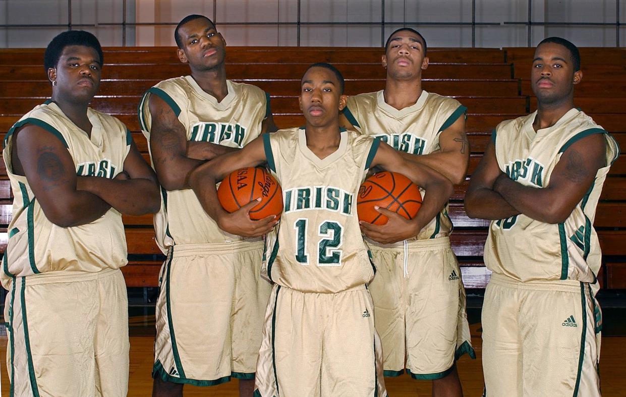 St. Vincent-St. Mary seniors Sian Cotton, LeBron James, Dru Joyce III, Romeo Travis and Willie McGee pose on photo day in November 2002.