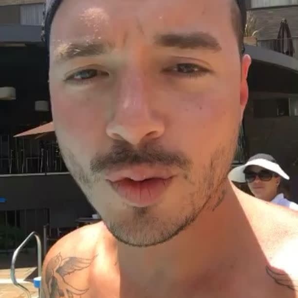 El colombiano siempre está compartiendo con sus fans fotografías muy sexys.