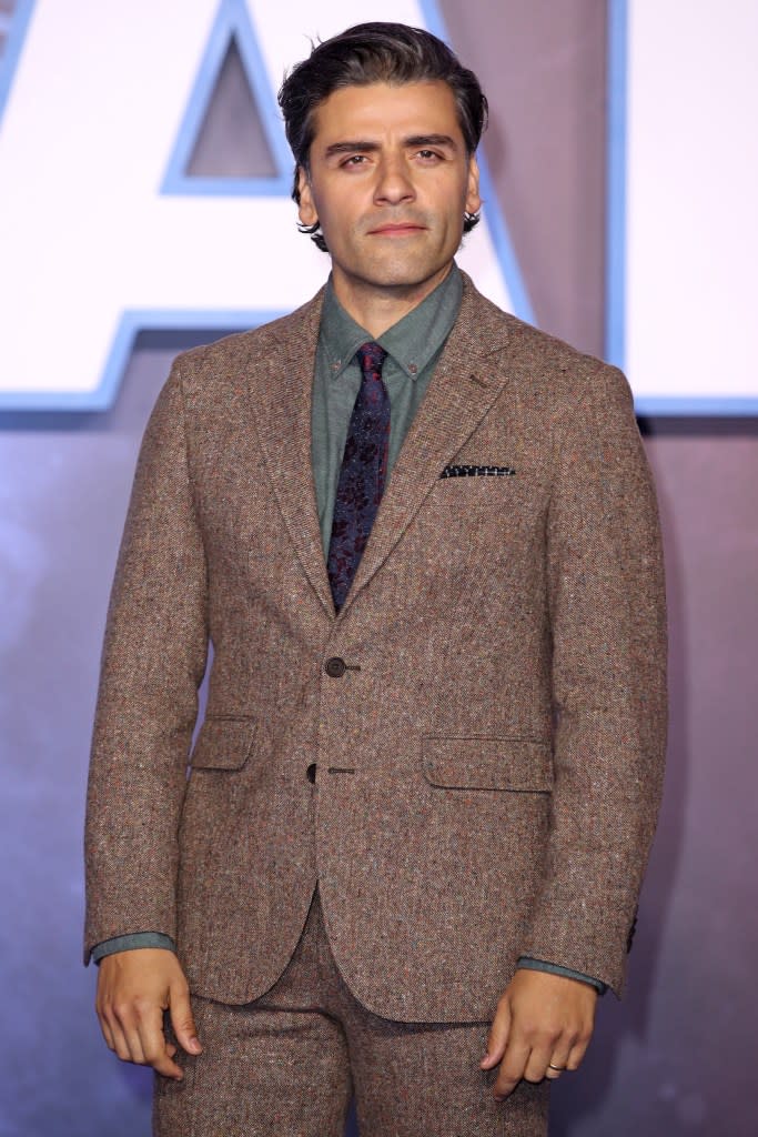 Actor Oscar Isaac has experimented with his appearance in the past, appearing clean-shaven or bearded for roles. WireImage