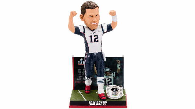 RARE** Tom Brady 6 rings bobble head