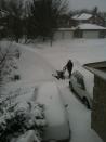 @alinaseagal: @YahooCanadaNews snow day tech #TOsnowpics pic.twitter.com/7Kg72gFs