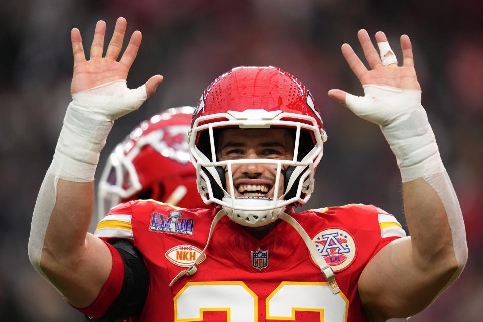 Kansas City Chiefs linebacker Drue Tranquill interacts with fans before the NFL Super Bowl 58 football game against the San Francisco 49ers, Sunday, Feb. 11, 2024, in Las Vegas. (AP Photo/Julio Cortez)