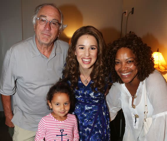 Bruce Glikas/FilmMagic Robert De Niro, daughter Helen Grace, Chilina Kennedy as "Carole King" and Grace Hightower De Niro pose backstage at the hit Carole King musical "Beautiful" on Broadway at The Stephen Sondheim Theater on September 2, 2015 in New York City.