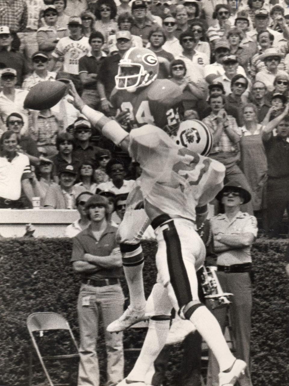 Southside graduate Andy Hastings, playing for South Carolina, knocks down a pass intended for Georgia's Lindsay Scott. Hastings played for South Carolina in 1978 and 1979.