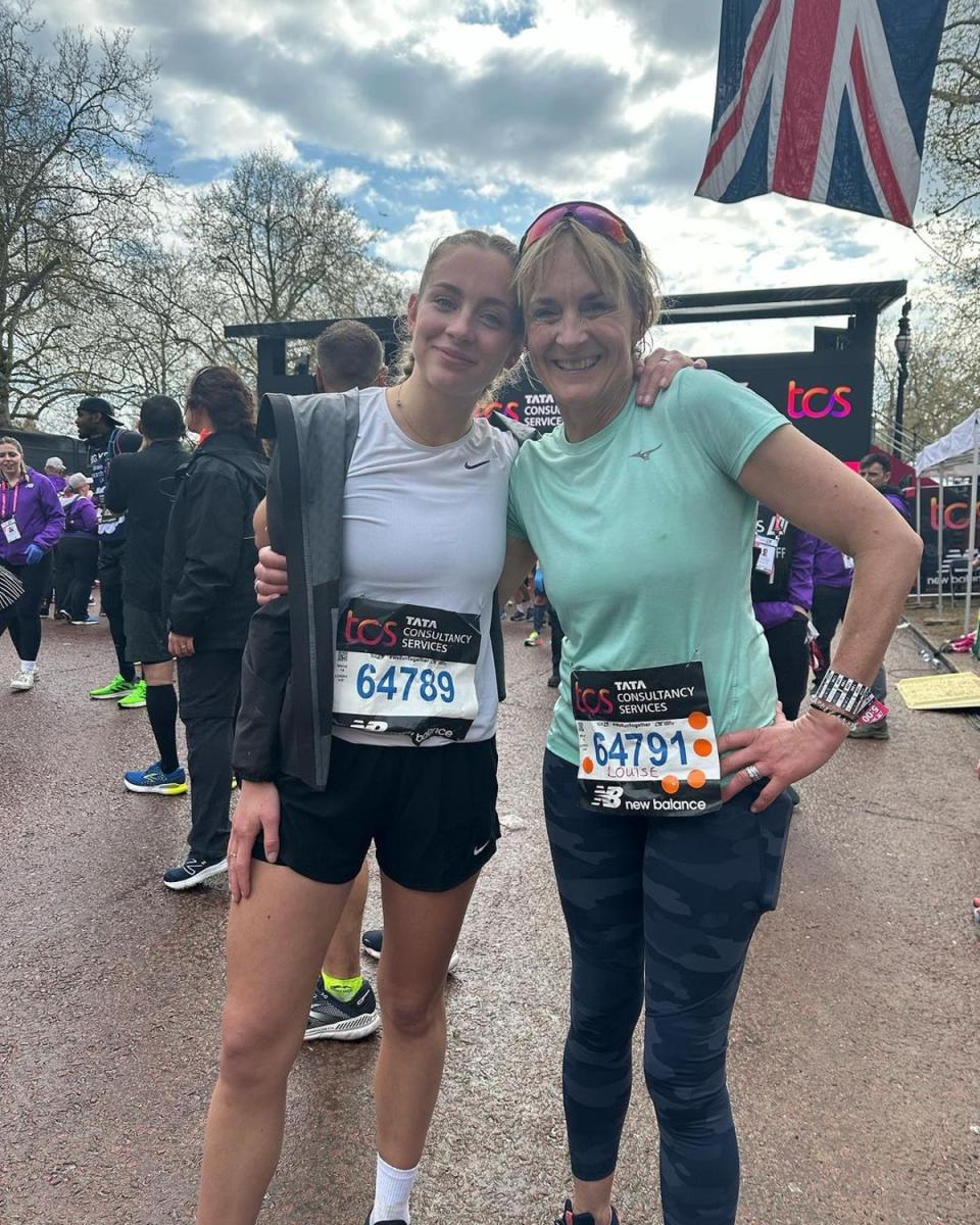 Louise Minchin pictured with eldest daughter Mia (Instagram)