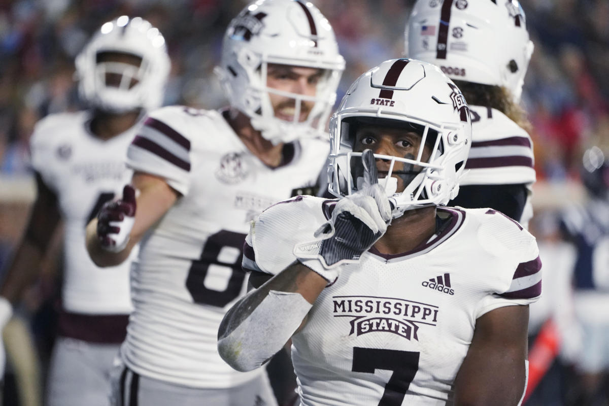 Mississippi state holds back Ole Miss after controversial call leads to