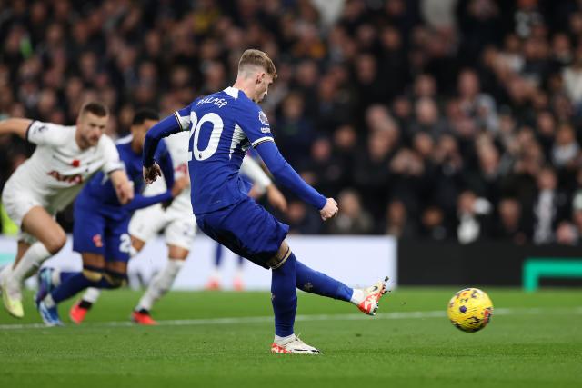 Tottenham vs Chelsea highlights: Jackson hat-trick earns Blues win as  Romero and Udogie see red 