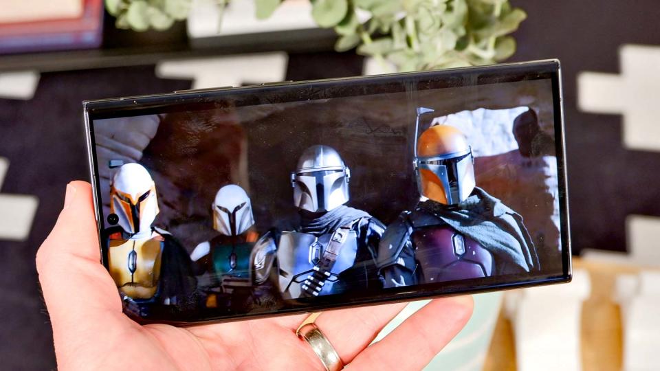 Samsung Galaxy S23 Ultra display showing Mandalorian season 3 trailer