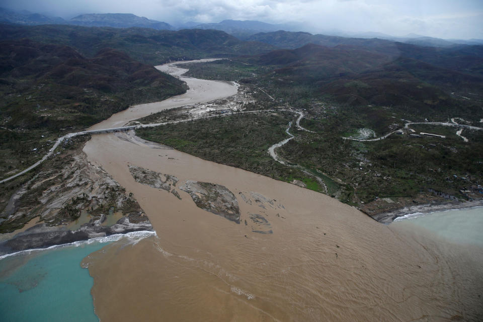 Hurricane Matthew batters Haiti and large parts of the Caribbean