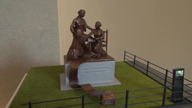 The original, rejected design of the Women's Rights Pioneers Monument. / Credit: CBS News